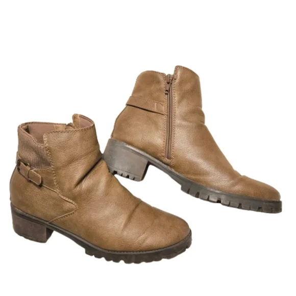 BareTraps KEMPER Women's Booties - Comfy Knit Detail Ankle Boots With Block Heel